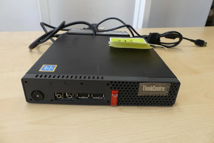 Lenovo - ThinkCentre - M910q - Pentium Gold -Windows 11